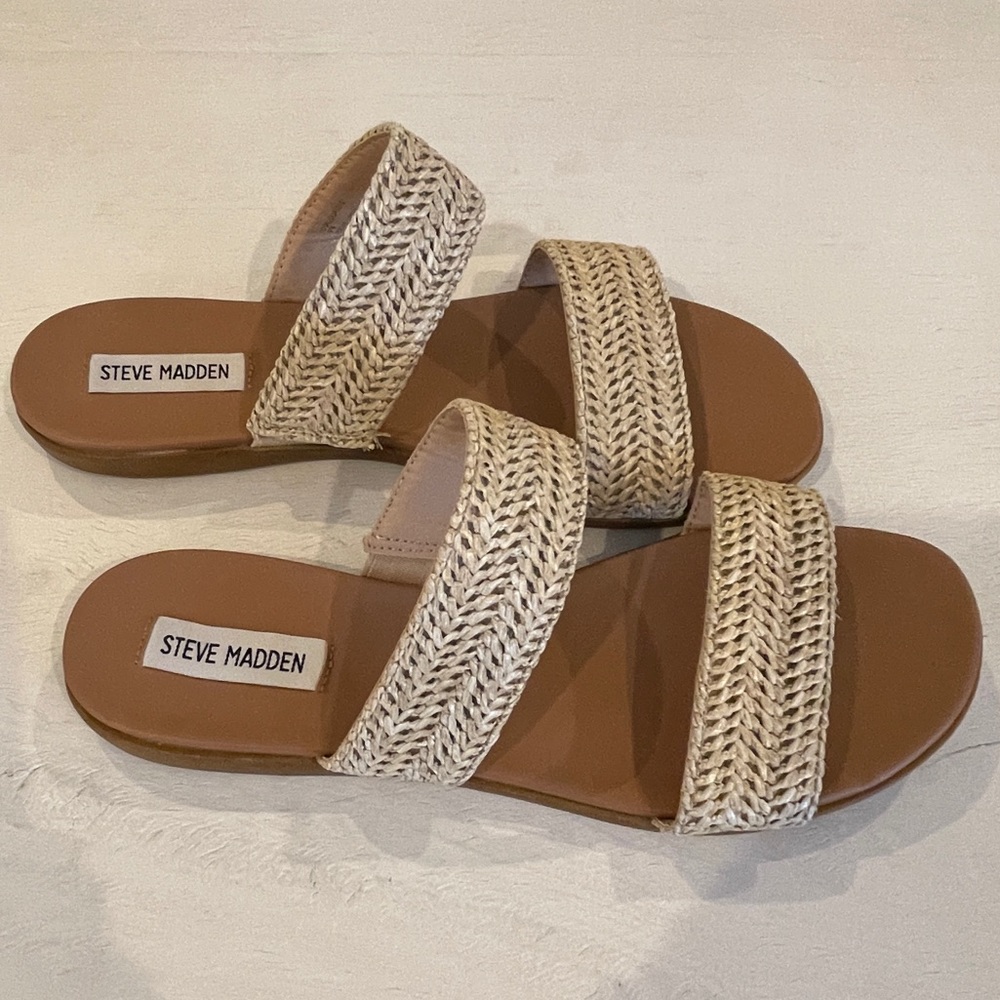 Steve Madden two band slide sandal